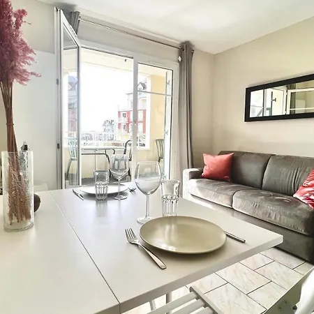 Port Guillaume Dives-sur-Mer