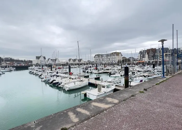 アパート Port Guillaume *