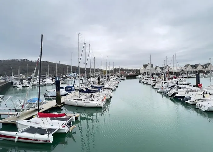 Port Guillaume アパート